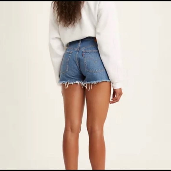 Levi's 501 High Waist Shorts Size 28 - Picture 2 of 6